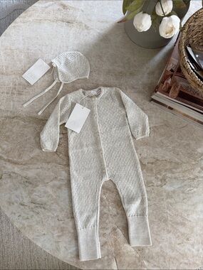 Zara Cream Knit Baby Onesie with Matching Bonnet